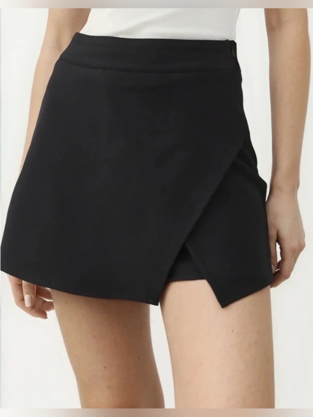 Size L Buffalo Black Cotton Skort